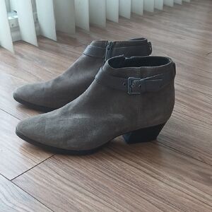 AQUATALIA Brown Ankle Boots